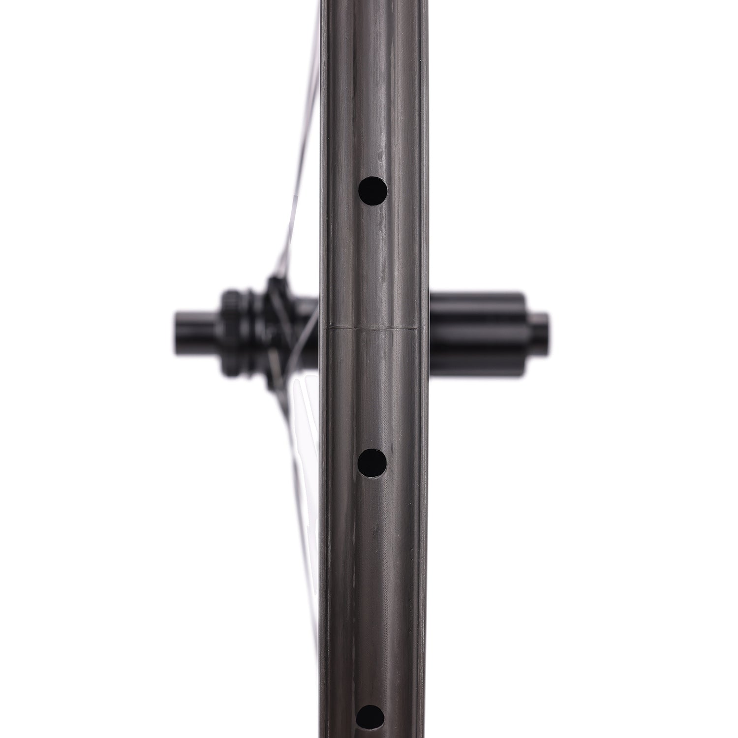 ICAN 650B G25 gravel wheels without logos