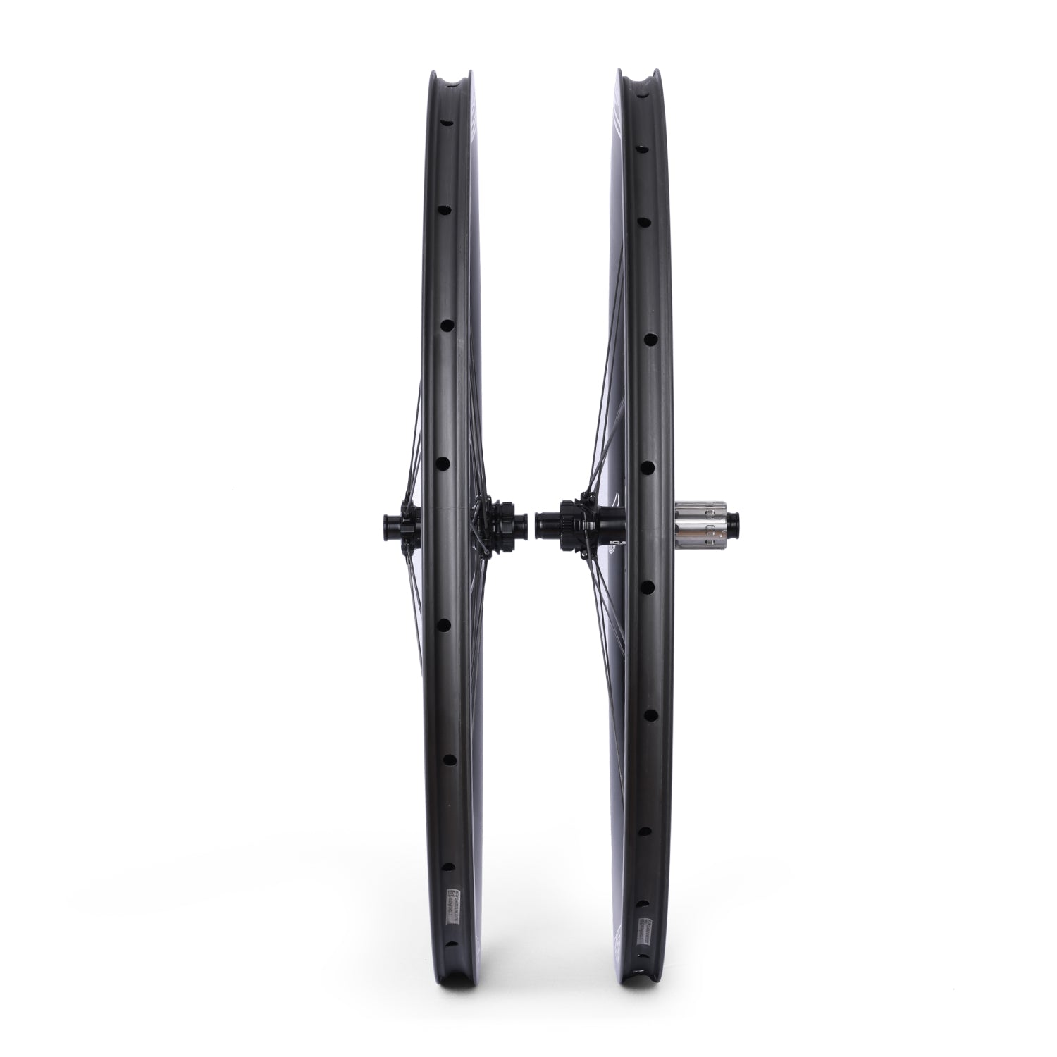 ICAN Aeris 40 disc carbone spoke wheelset 45T ratchet